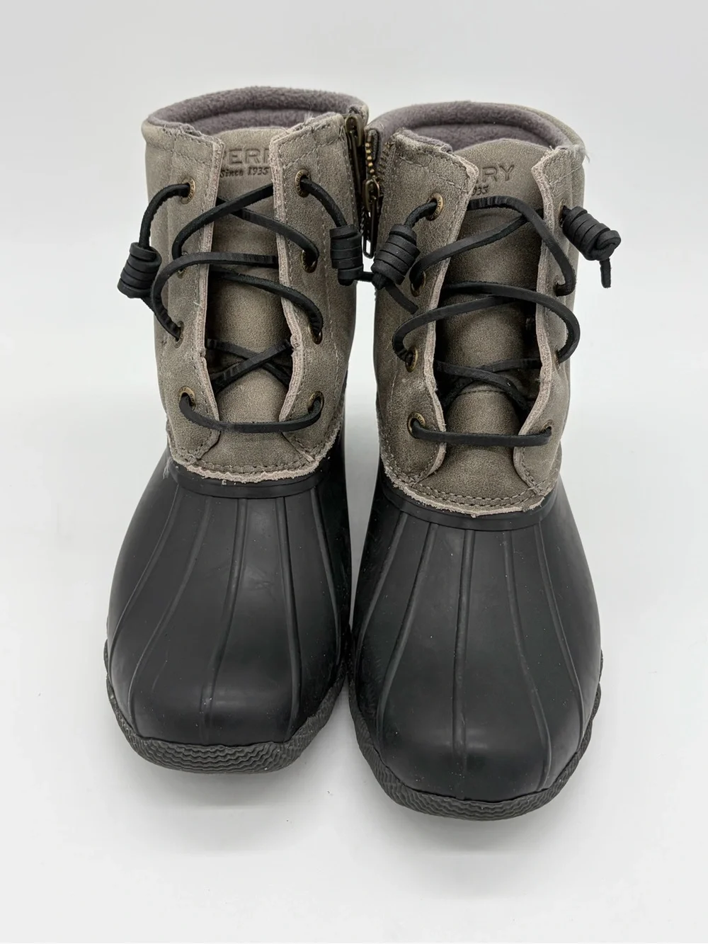 Sperry Women's Two-Tone Gray and Black Duck Boots